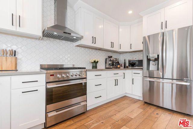 8101 Stewart Avenue, Los Angeles, CA 90045