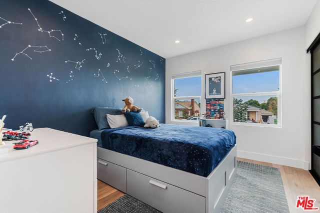 8101 Stewart Avenue, Los Angeles, CA 90045