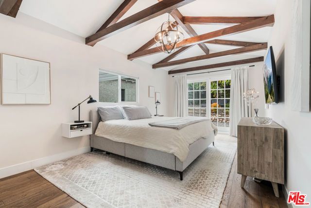 8101 Stewart Avenue, Los Angeles, CA 90045