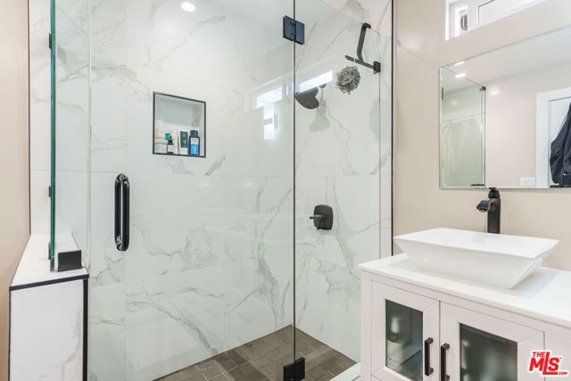 8101 Stewart Avenue, Los Angeles, CA 90045