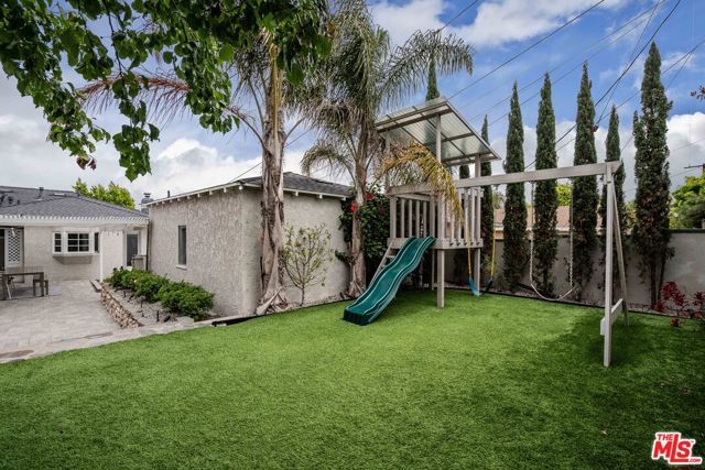 8101 Stewart Avenue, Los Angeles, CA 90045