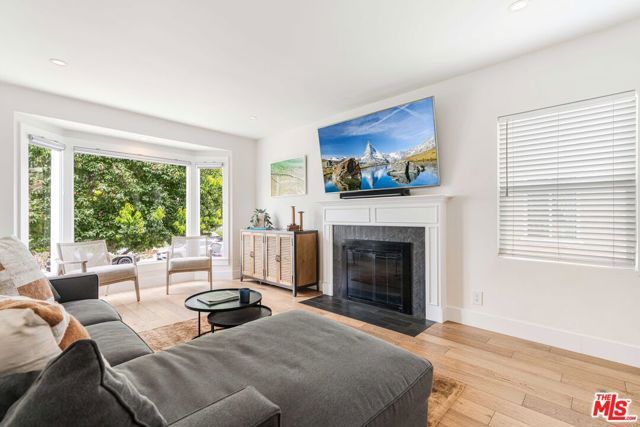 8101 Stewart Avenue, Los Angeles, CA 90045