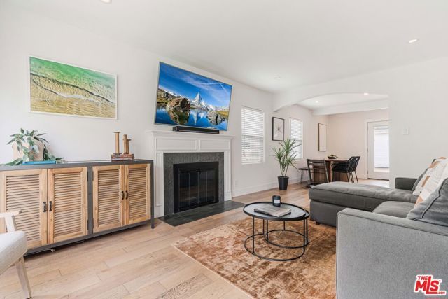 8101 Stewart Avenue, Los Angeles, CA 90045
