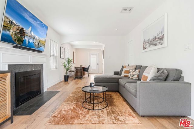 8101 Stewart Avenue, Los Angeles, CA 90045