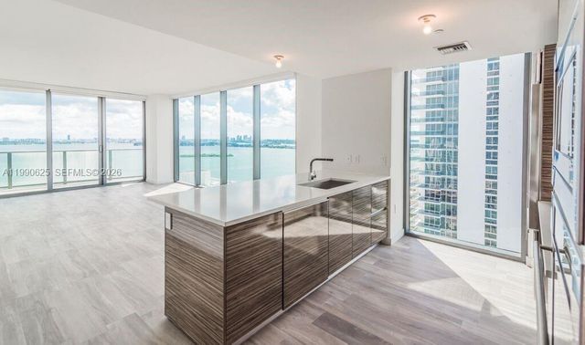 460 NE 28th St 2508, Miami, FL 33137