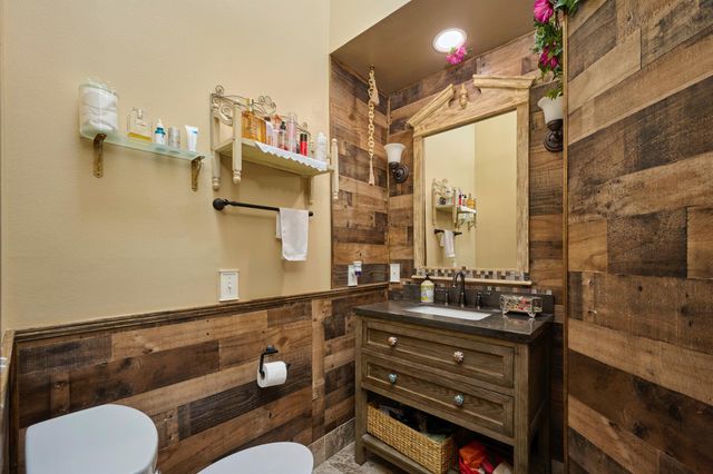 1320 Coral Park Lane Lane 301, Vero Beach, FL 32963