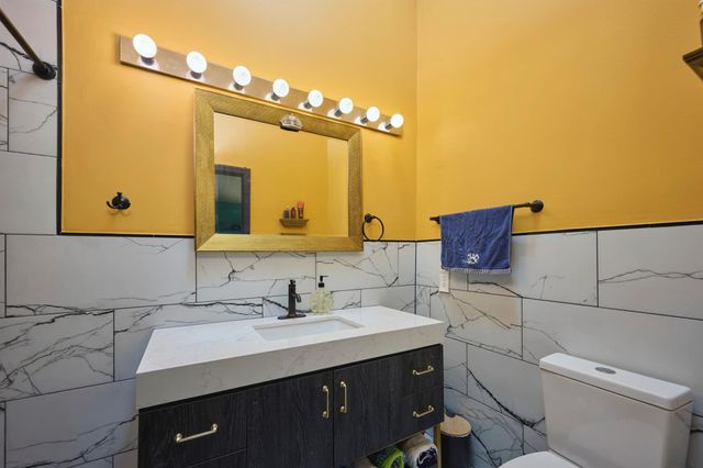 1320 Coral Park Lane Lane 301, Vero Beach, FL 32963