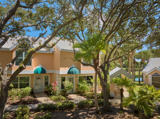 1320 Coral Park Lane Lane 301, Vero Beach, FL 32963