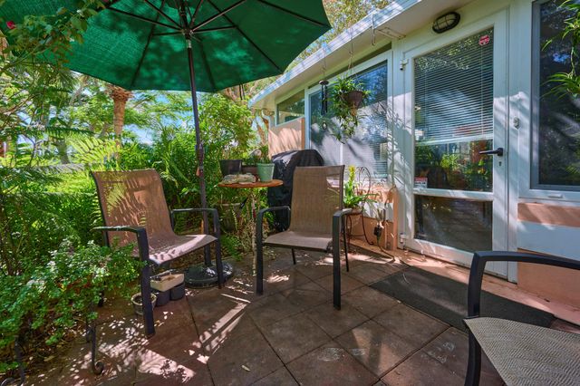 1320 Coral Park Lane Lane 301, Vero Beach, FL 32963