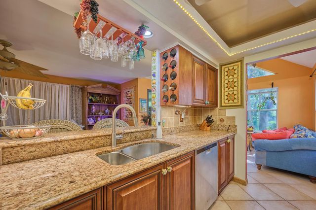 1320 Coral Park Lane Lane 301, Vero Beach, FL 32963