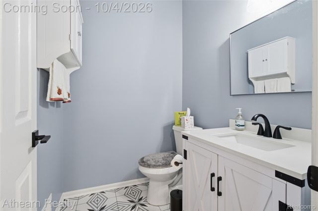 16189 Hill Forest Drive, Fenton Charter Township, MI 48451