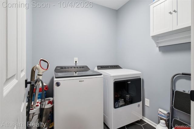 16189 Hill Forest Drive, Fenton Charter Township, MI 48451