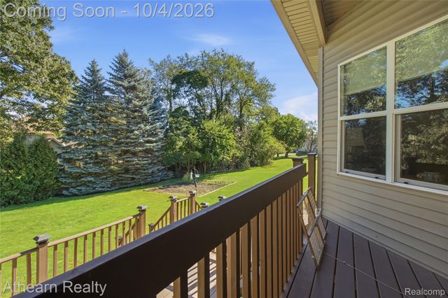 16189 Hill Forest Drive, Fenton Charter Township, MI 48451