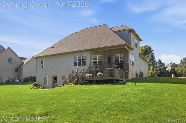 16189 Hill Forest Drive, Fenton Charter Township, MI 48451