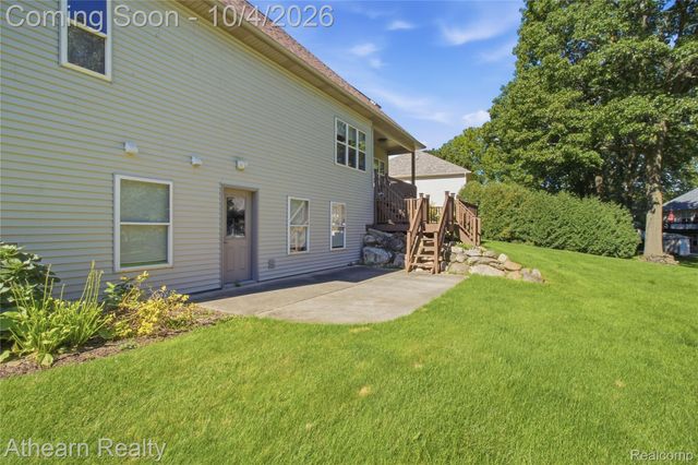 16189 Hill Forest Drive, Fenton Charter Township, MI 48451