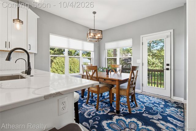 16189 Hill Forest Drive, Fenton Charter Township, MI 48451