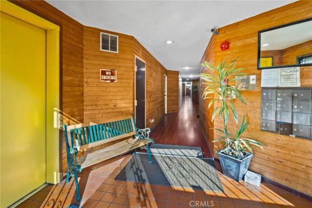 300 S Reno Street 303, Los Angeles, CA 90057