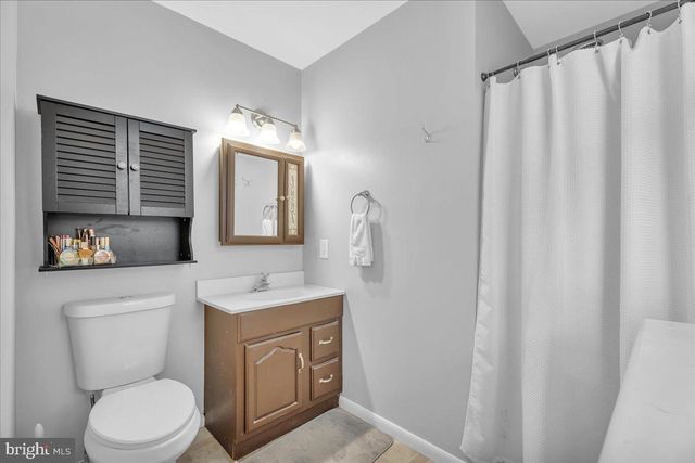 846 SAINT REGIS CT, West Deptford, NJ 08051