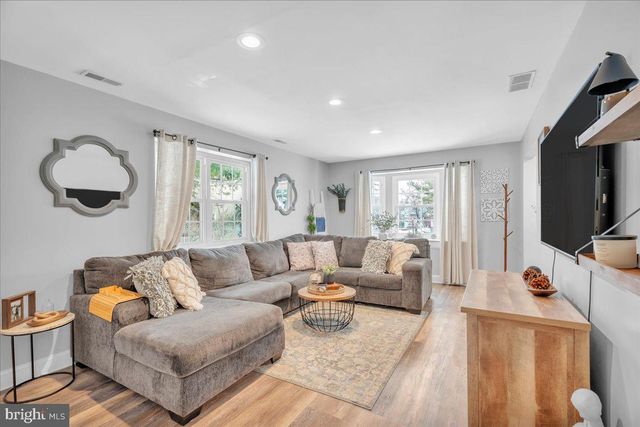 846 SAINT REGIS CT, West Deptford, NJ 08051