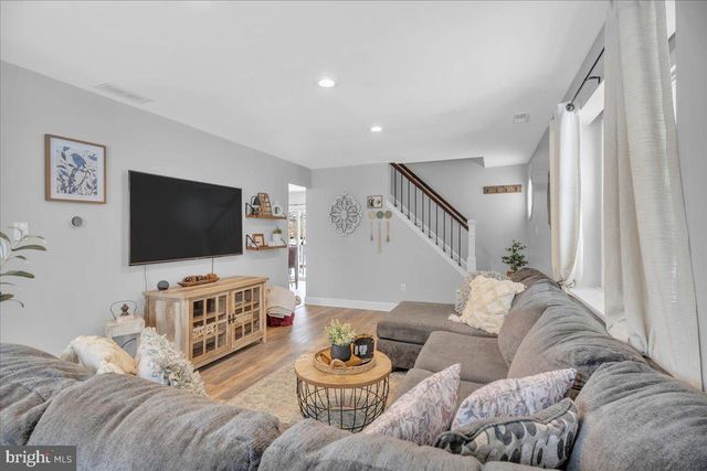 846 SAINT REGIS CT, West Deptford, NJ 08051