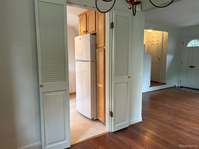 719 N Eton Street, Birmingham, MI 48009