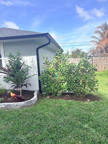 462 SE Cork Road, Port St. Lucie, Port St Lucie, FL 34984