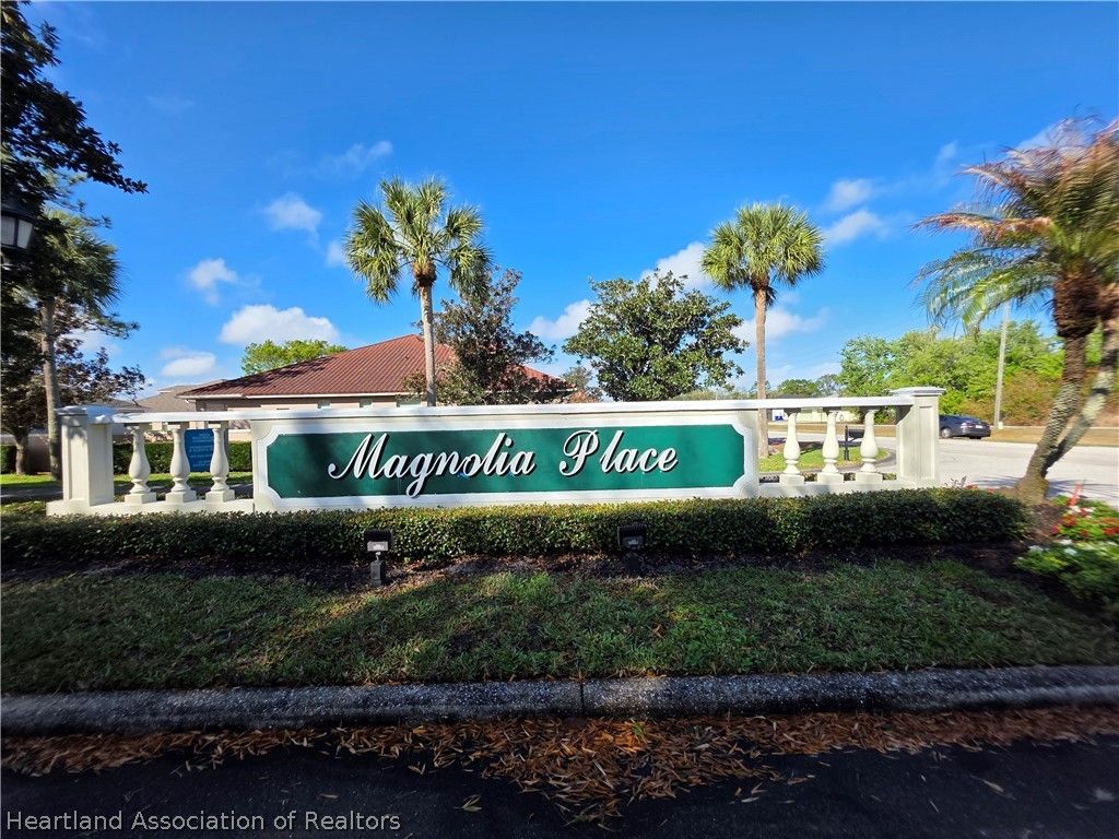 5020 Sugar Bay Street, Sebring, FL 33872