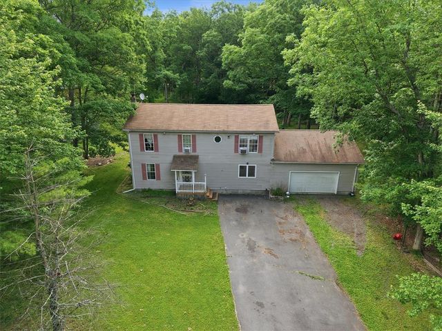 320 Wild Creek Drive, Penn Forest Twp, PA 18229