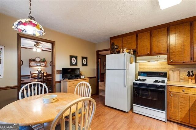1982 Winding Creek Lane SW, Marietta, GA 30064