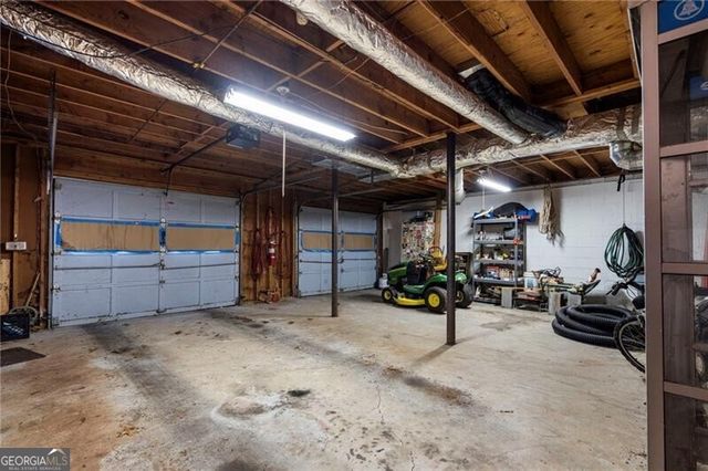 1982 Winding Creek Lane SW, Marietta, GA 30064