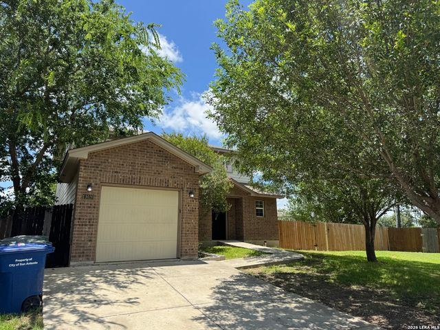 11426 Four Iron Way, San Antonio, TX 78221