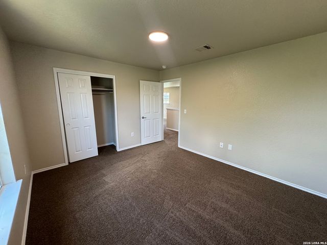 11426 Four Iron Way, San Antonio, TX 78221