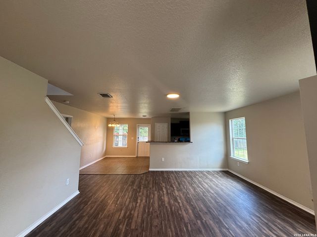 11426 Four Iron Way, San Antonio, TX 78221