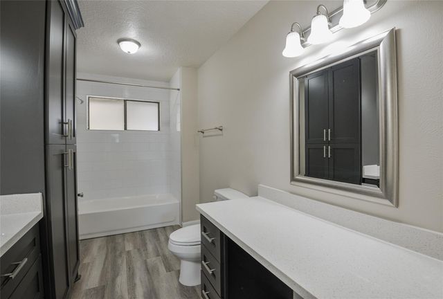 3223 Deep Anchor Way, Crosby, TX 77532