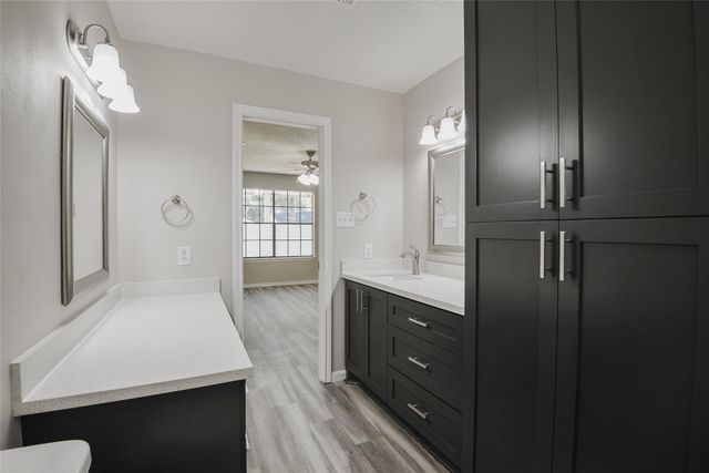 3223 Deep Anchor Way, Crosby, TX 77532