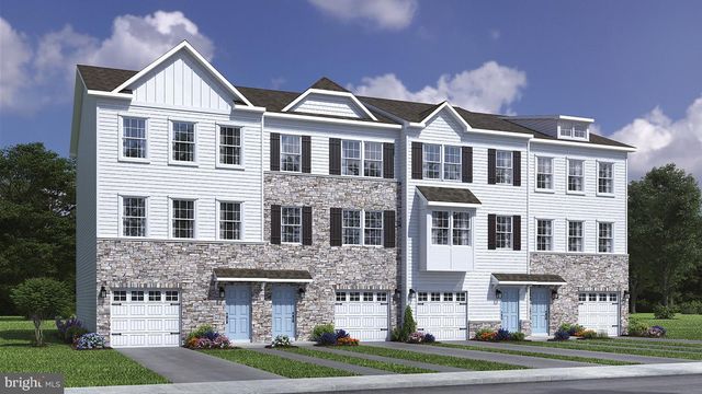 332 LANTERN COURT, Sellersville, PA 18960