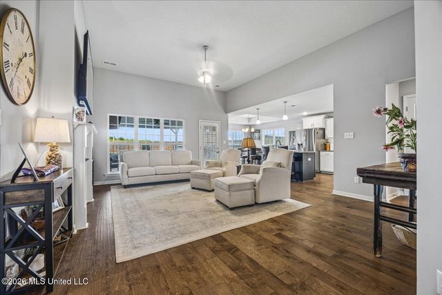 3184 Magnolia Bloom Drive, Hernando, MS 38632