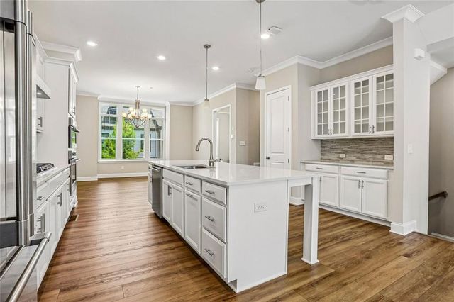 933 Catamaran Court, Alpharetta, GA 30005