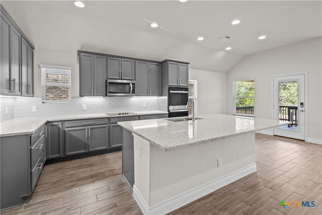 2250 Steerhead Trail, New Braunfels, TX 78132