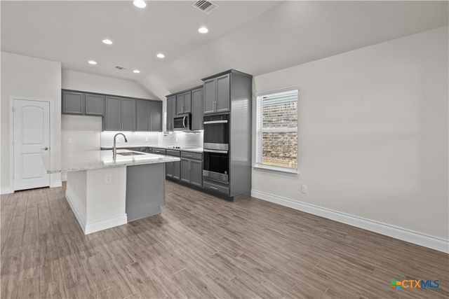 2250 Steerhead Trail, New Braunfels, TX 78132