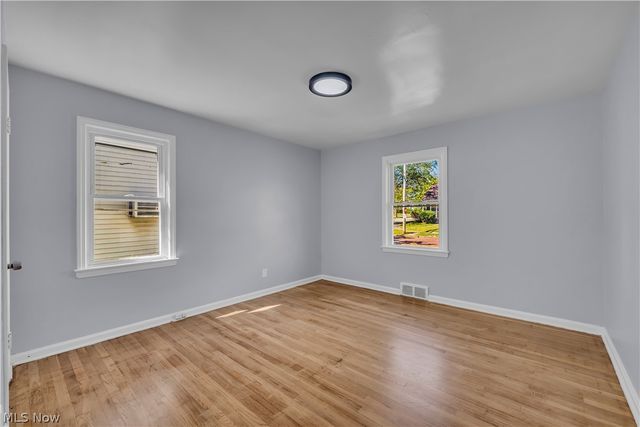 15506 Westview Avenue, Cleveland, OH 44128