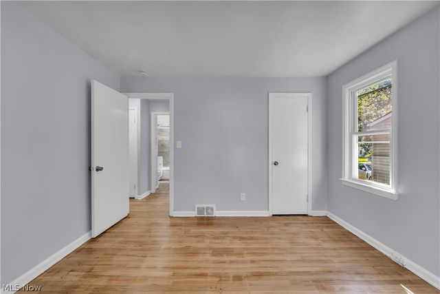 15506 Westview Avenue, Cleveland, OH 44128