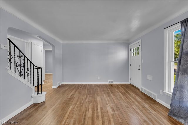 15506 Westview Avenue, Cleveland, OH 44128
