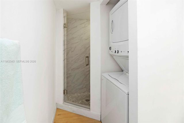 1000 Quayside Ter 1608, Miami, FL 33138