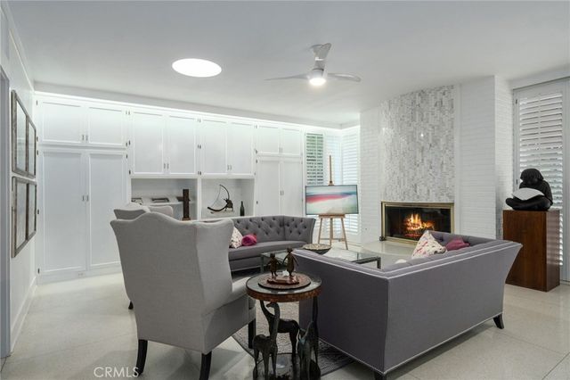 4175 N Van Ness Boulevard N, Fresno, CA 93704