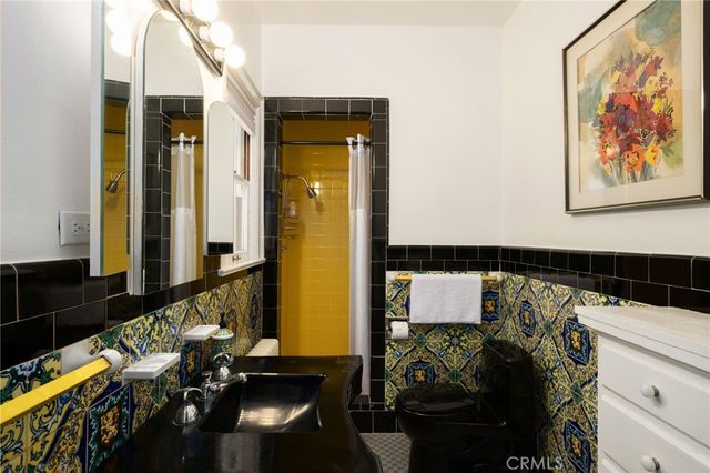 4175 N Van Ness Boulevard N, Fresno, CA 93704