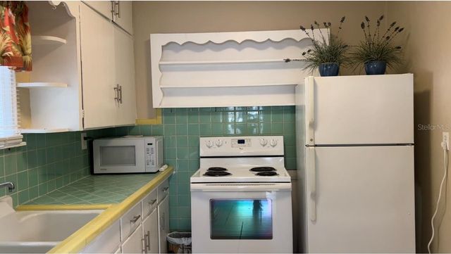 1761 SIESTA DR & 1760 WISCONSIN LN, Sarasota, FL 34239