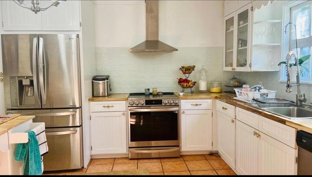 1761 SIESTA DR & 1760 WISCONSIN LN, Sarasota, FL 34239