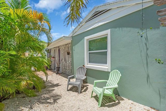 1761 SIESTA DR & 1760 WISCONSIN LN, Sarasota, FL 34239