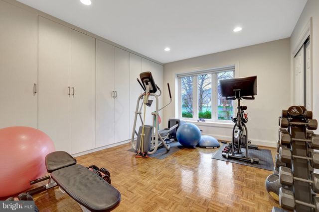 6304 DUNAWAY CT, Mclean, VA 22101